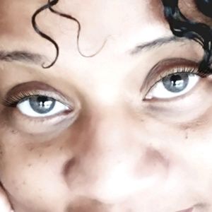 Meet your Posher, Stacey